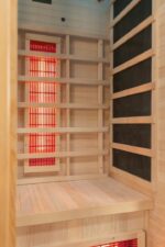 Infrarotkabine Stockholm Alpha – Tiefenwärme für optimale Entspannung, kanadisches Hemlockholz, 5 Strahler (Keramik & Karbon), Farblichttherapie, Bluetooth-Soundsystem, platzsparend, einfache Montage