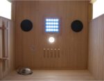 Dewello® Infrarotkabine Infrarotsauna Calgary 90cm x 90cm 1 Person inkl. Vollspektrumstrahler, Ionisator mit Aroma Therapie, LED-Farblichttherapie aus Hemlock Tannenholz